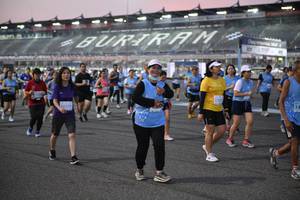 BIB: 104, 53458
                            <button type="button" onclick="openModal(10462794)" class="btn btn-primary btn-sm float-right btn-popup" data-toggle="modal" data-target=".modal-high-quality">
                        <i class="fas fa-shopping-cart"></i> Add to Cart
                    </button>
                                            <button type="button" onclick="isThisMe(10462794, true)" class="btn btn-success btn-sm float-right btn-popup btn-isme hidden" data-toggle="tooltip" data-placement="bottom" title="นี่คือรูปของคุณใช่ไหม คลิกที่นี่เพื่อเอาเข้าอัลบั้ม">
                        <i class="fas fa-plus"></i> Add to album
                    </button>
                    <button type="button" onclick="isThisMe(10462794, false)" class="btn btn-warning btn-sm float-right btn-popup btn-isnotme hidden">
                        <i class="fas fa-ban"></i> Remove from album
                    </button>